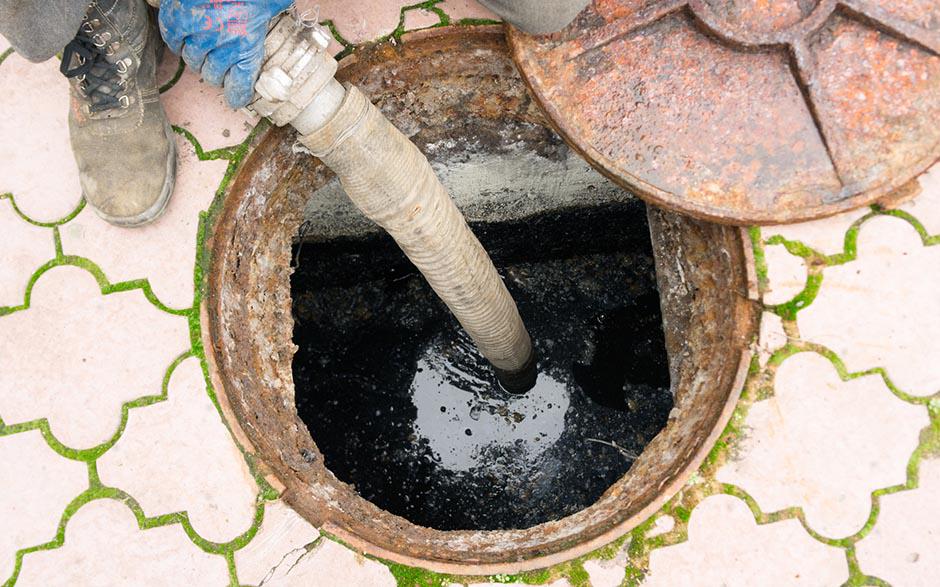 tuyau déboucheur de canalisation Paris 14